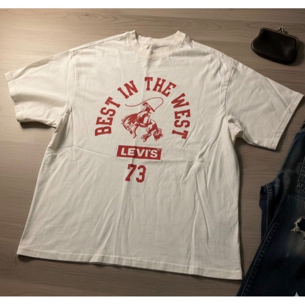 Levis White "Best In The West" Graphic T-Shirt XS  oversized Cotton Casual Cowbo